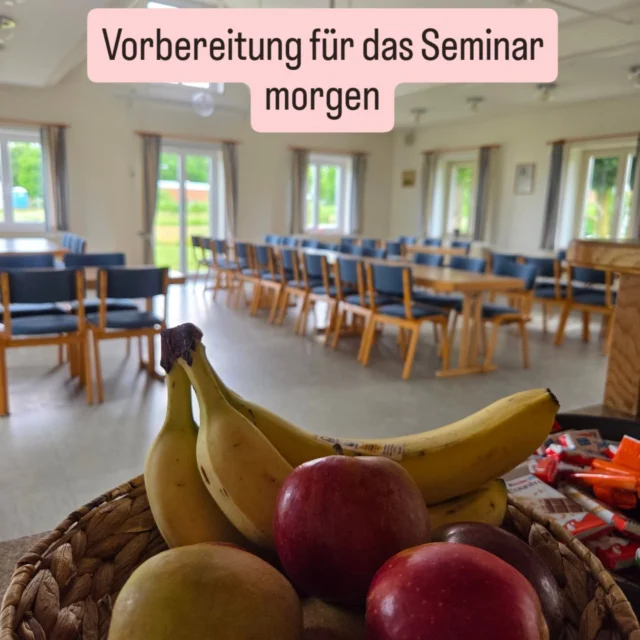 Morgen starten wir ins Seminarwochenende mit @hundetraining_hund_und_wir

Wir können es kaum erwarten☀️☀️☀️

#hundebegegnungen #seminarwochenende #menschhundteams #hundetraining #begegnungenmeistern